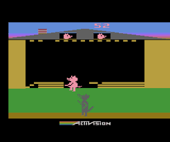 Aqui é onde o pavor residia. Bacon garantio para o Lobo Mal.  Mas ele não ficava saciado, ainda esperava pelo Lombinho e pela Bisteca que estava só olhando lá da janela.