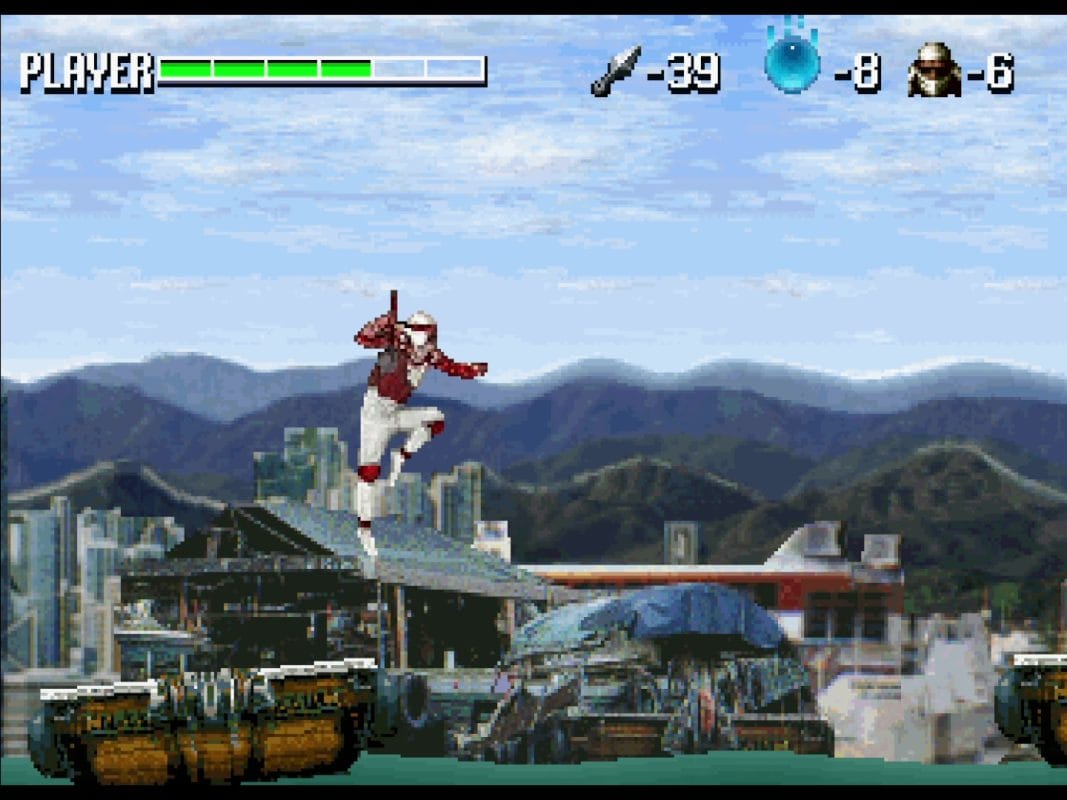 Uma versão gráficamente superior, vídeos contando história, interação com ceários e inimigos bacanas.