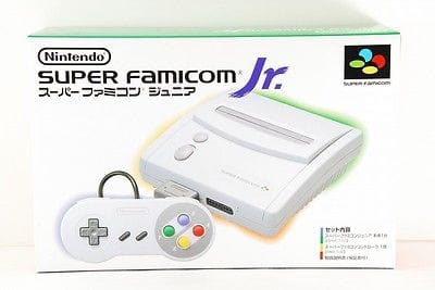 Famicon Jr. Em sua caixa original.